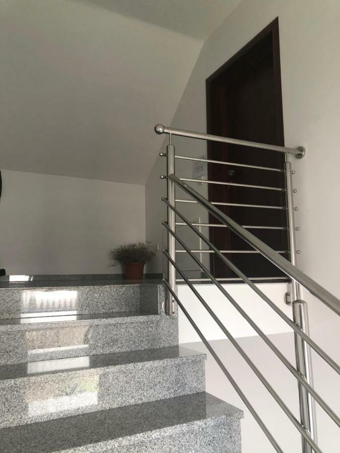 Apartment & Rooms Thomas Korenica Bagian luar foto